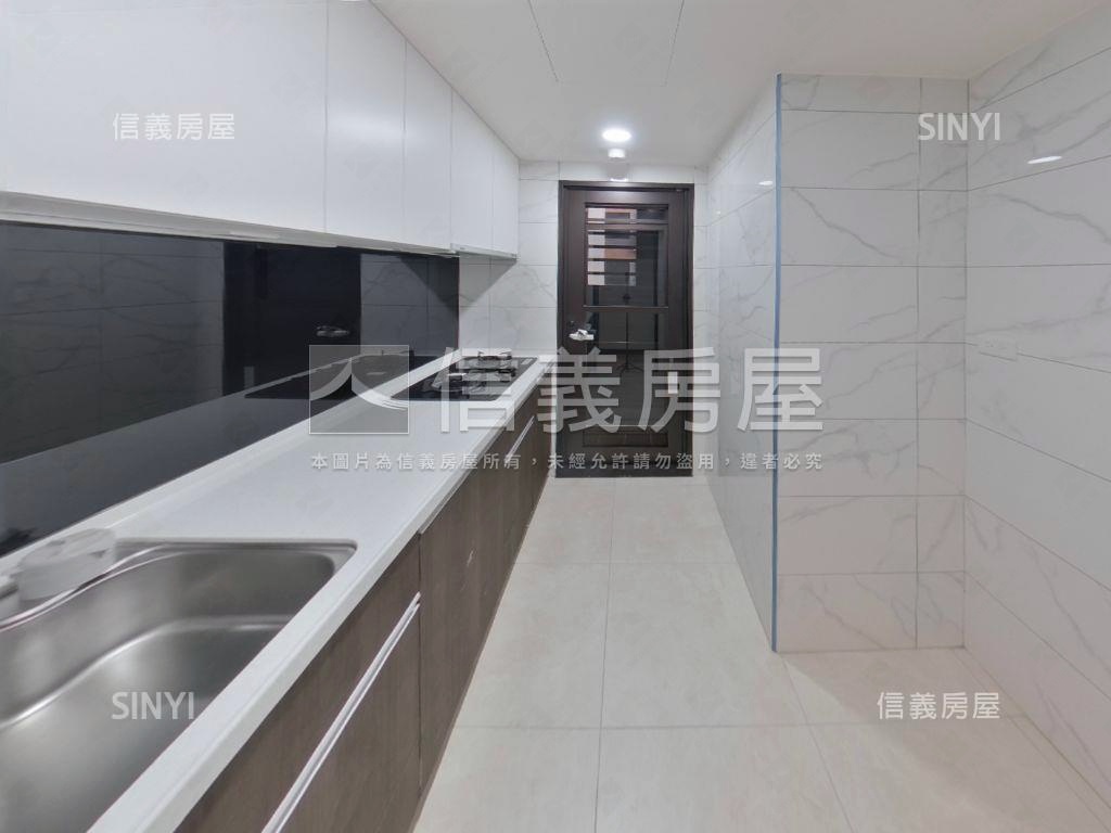 樹海視野合新詠遇四房平車房屋室內格局與周邊環境