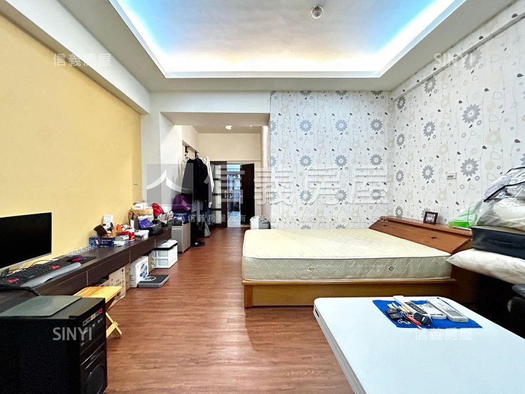 三多商圈金店面房屋室內格局與周邊環境