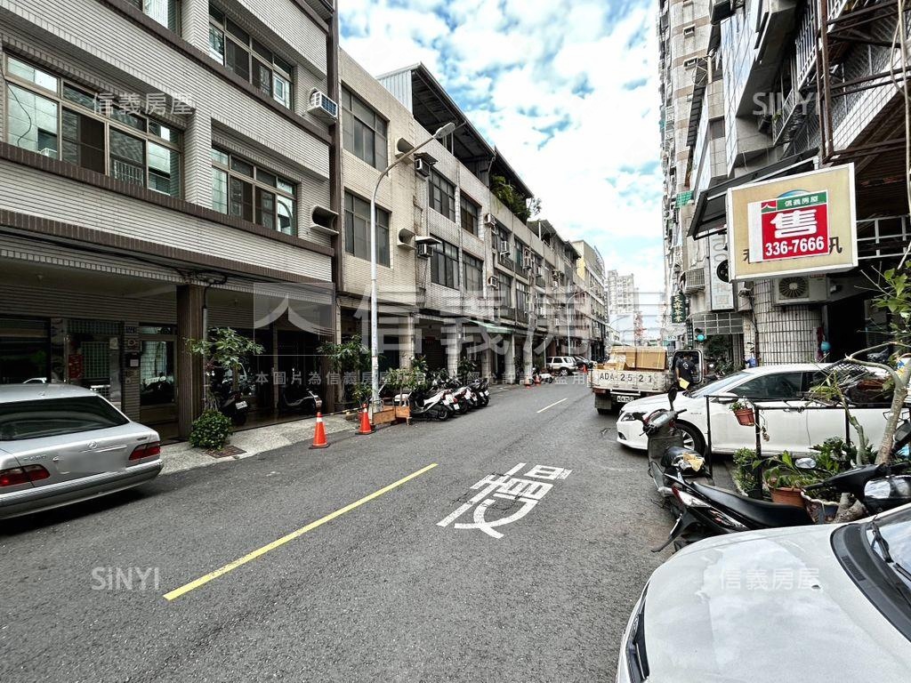 三多商圈金店面房屋室內格局與周邊環境