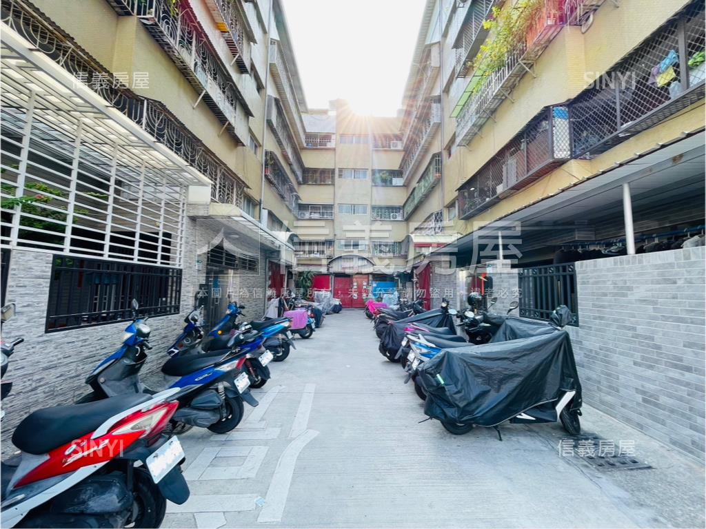 鄰文山特區大坪數公寓三樓房屋室內格局與周邊環境