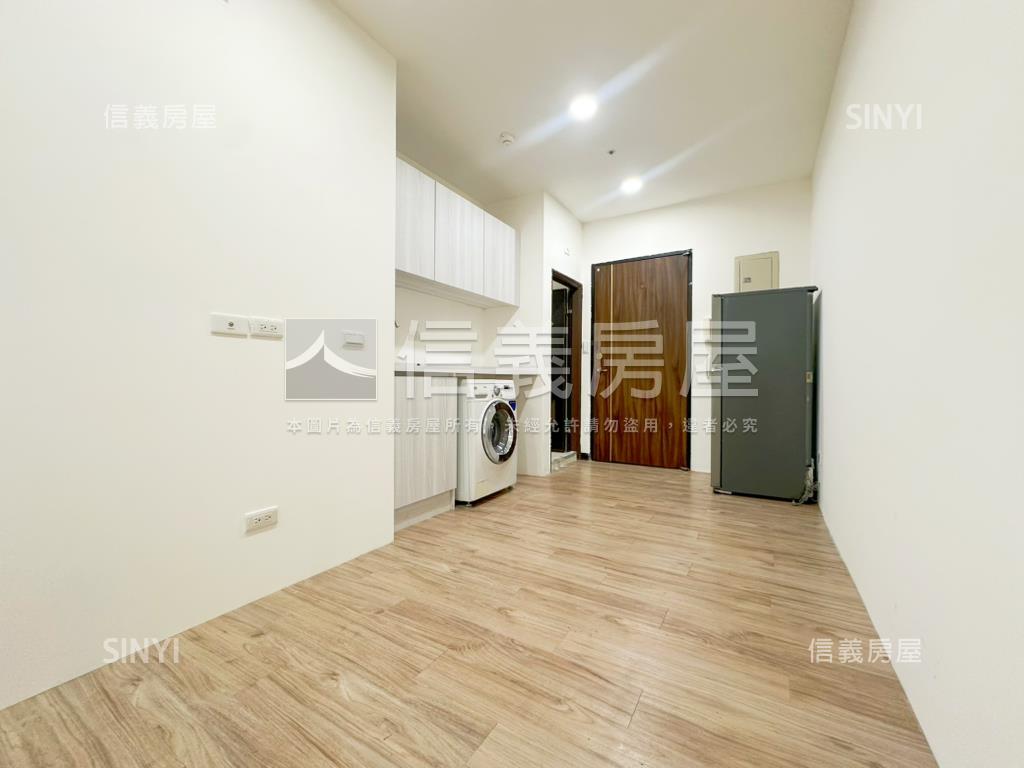 仁愛特區１＋１房平面車位房屋室內格局與周邊環境