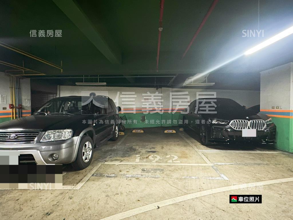 仁愛特區１＋１房平面車位房屋室內格局與周邊環境