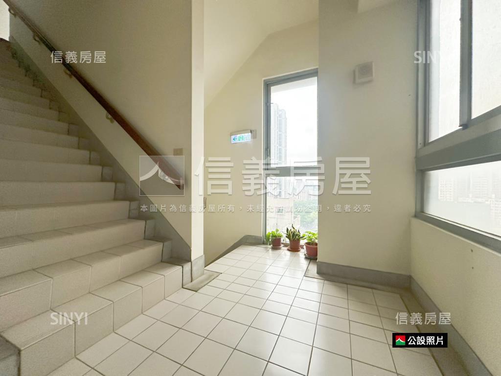 仁愛特區１＋１房平面車位房屋室內格局與周邊環境