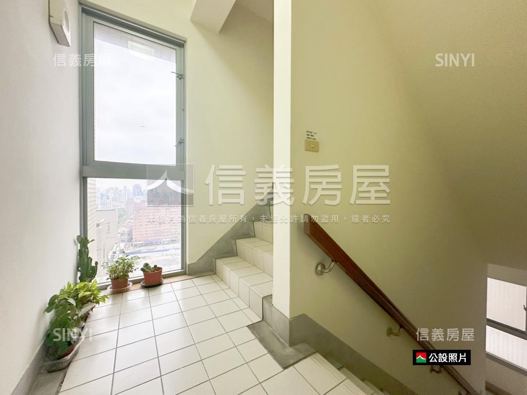 仁愛特區１＋１房平面車位房屋室內格局與周邊環境