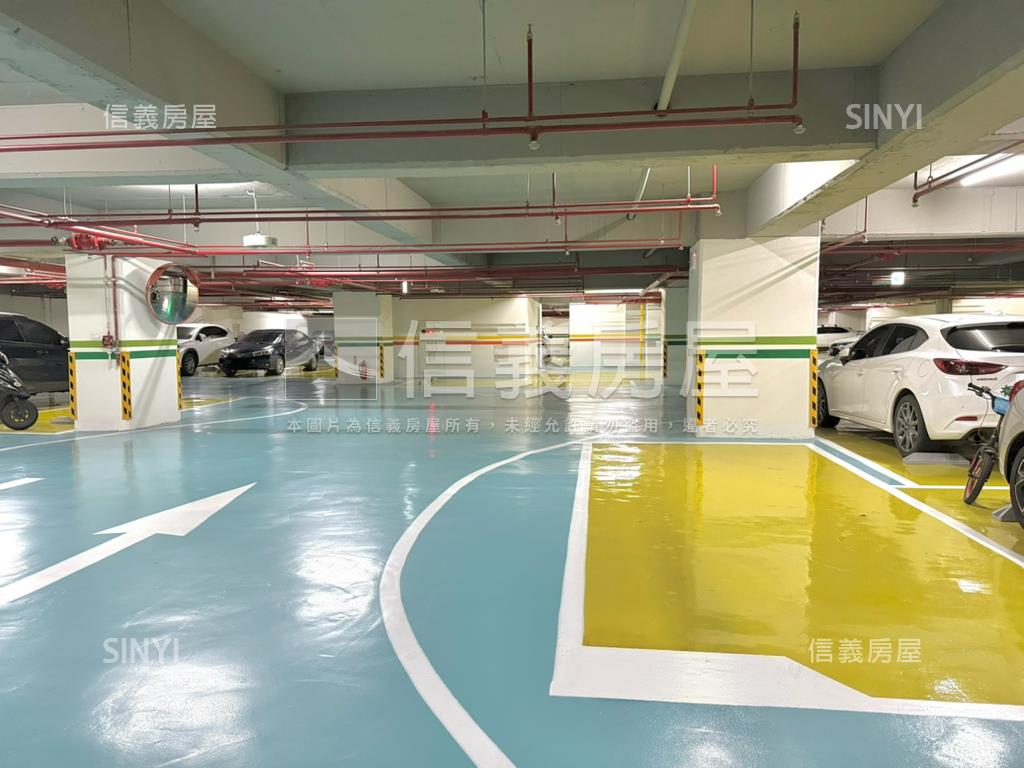 近捷運站全新精裝美宅平車房屋室內格局與周邊環境