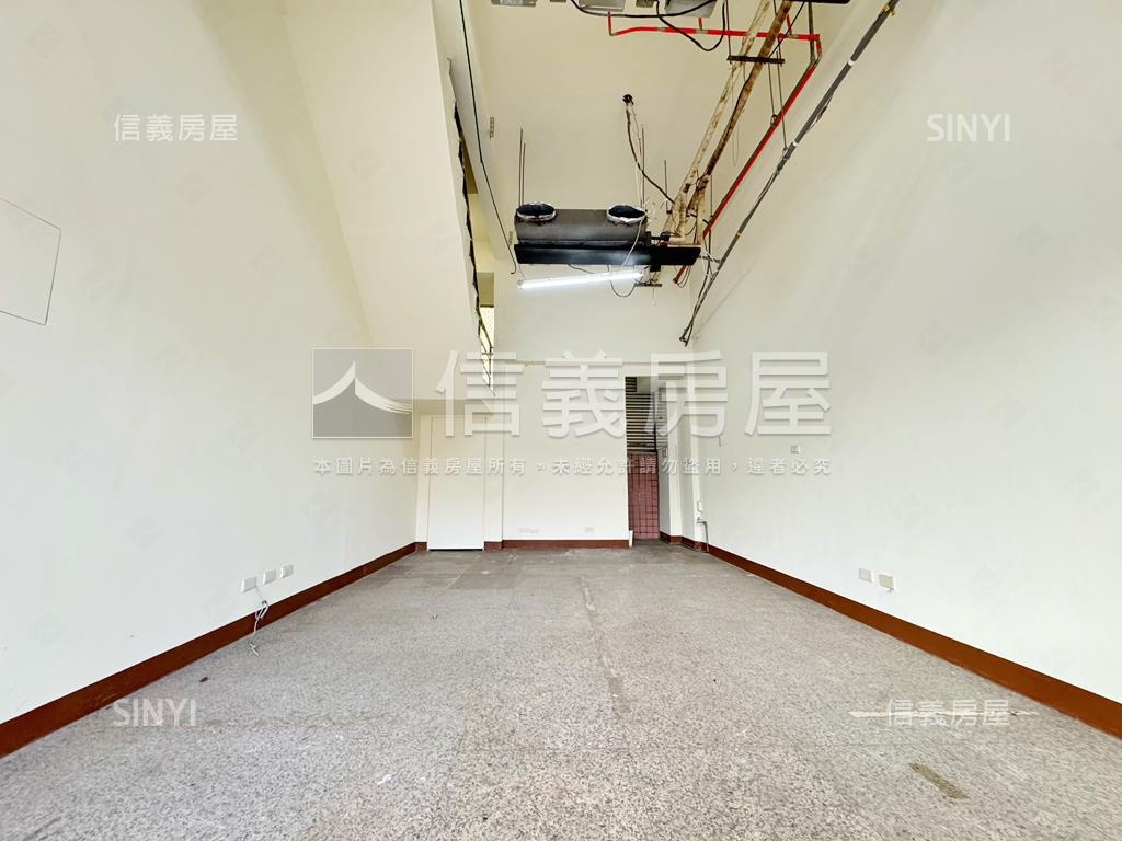 明誠二路‧大樓型黃金透店房屋室內格局與周邊環境