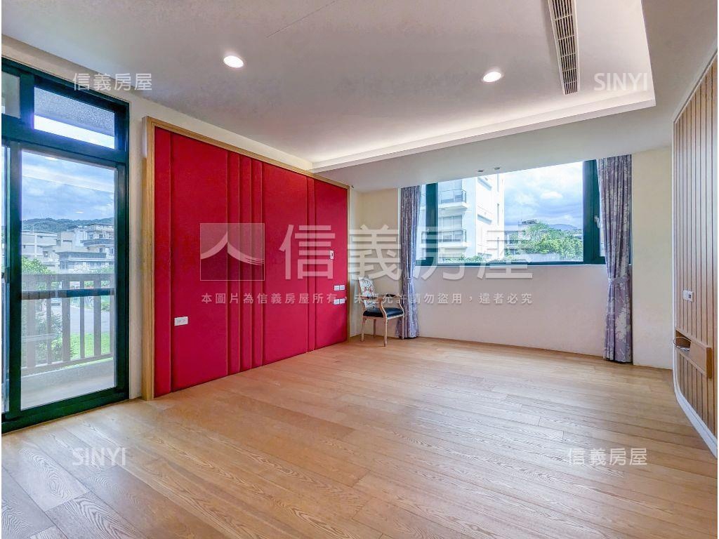新店有電梯的別墅－極致房屋室內格局與周邊環境