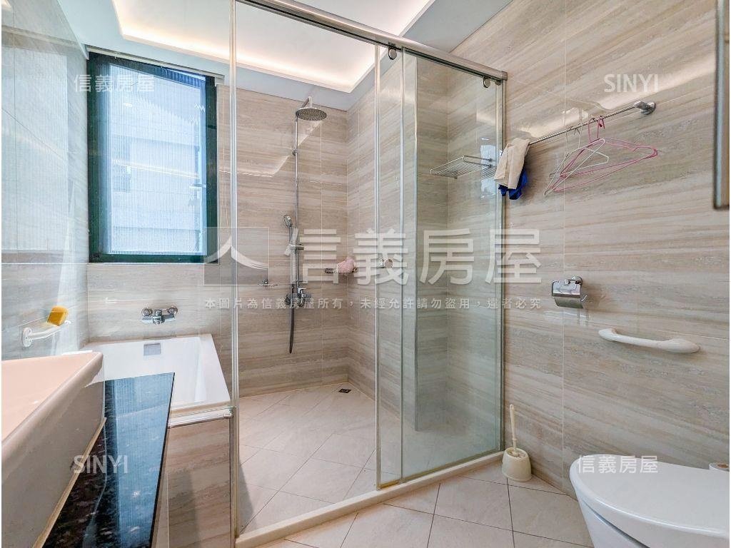 新店有電梯的別墅－極致房屋室內格局與周邊環境