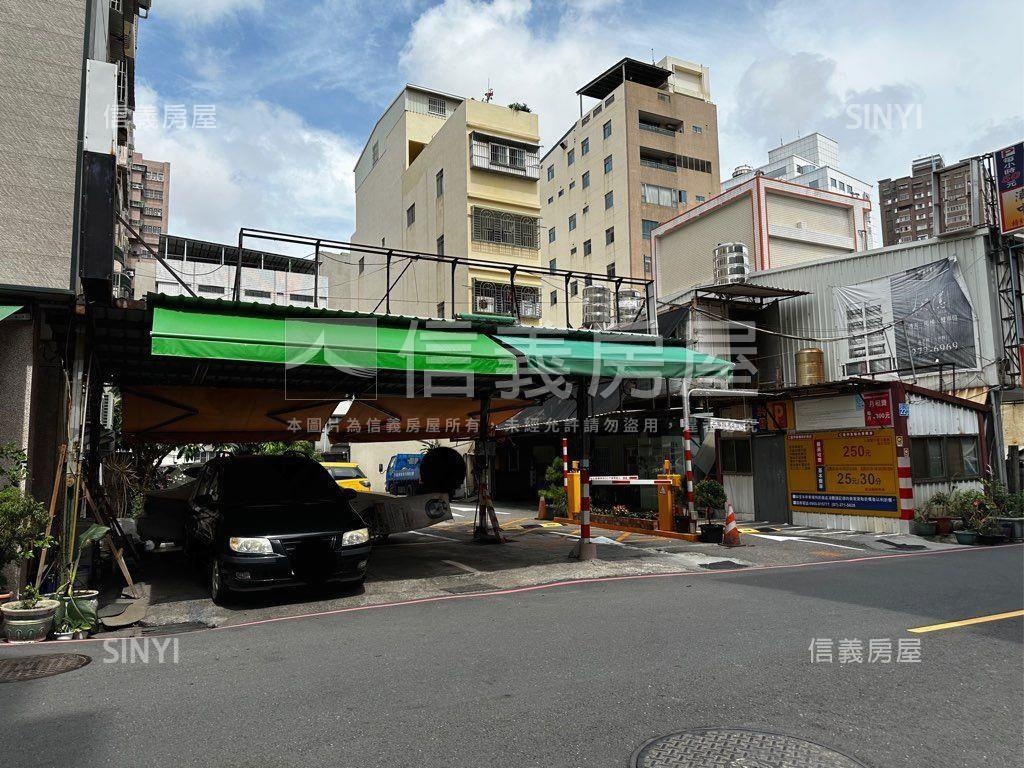 仁愛一街方正土地房屋室內格局與周邊環境