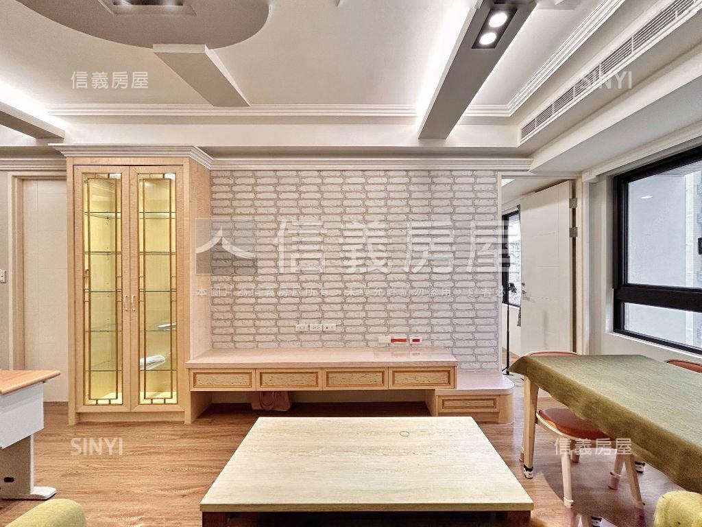 專任＆冠德風尚邊間大兩房房屋室內格局與周邊環境