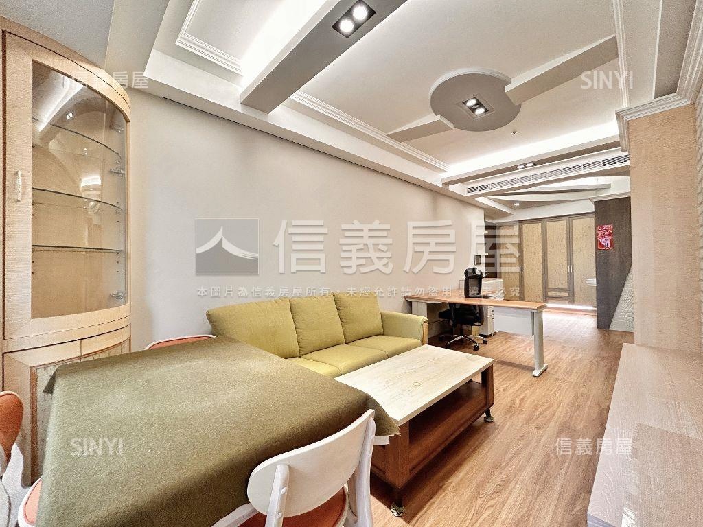 專任＆冠德風尚邊間大兩房房屋室內格局與周邊環境