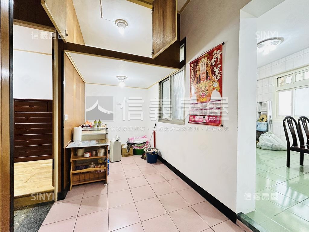 敦仁旁⭐邊間明亮漂亮貳樓房屋室內格局與周邊環境