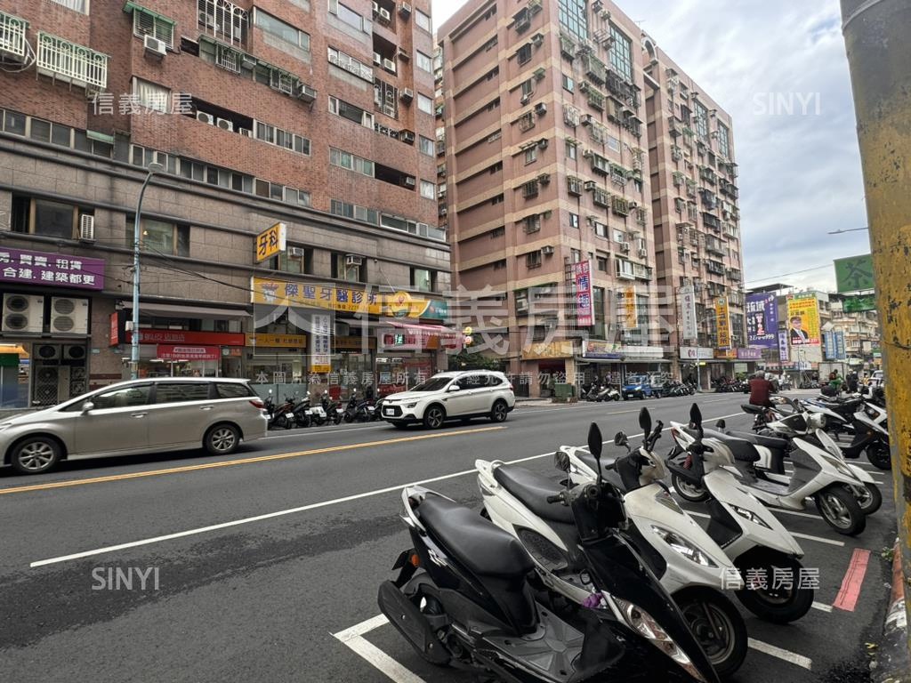 絕佳裕民路寬店面房屋室內格局與周邊環境