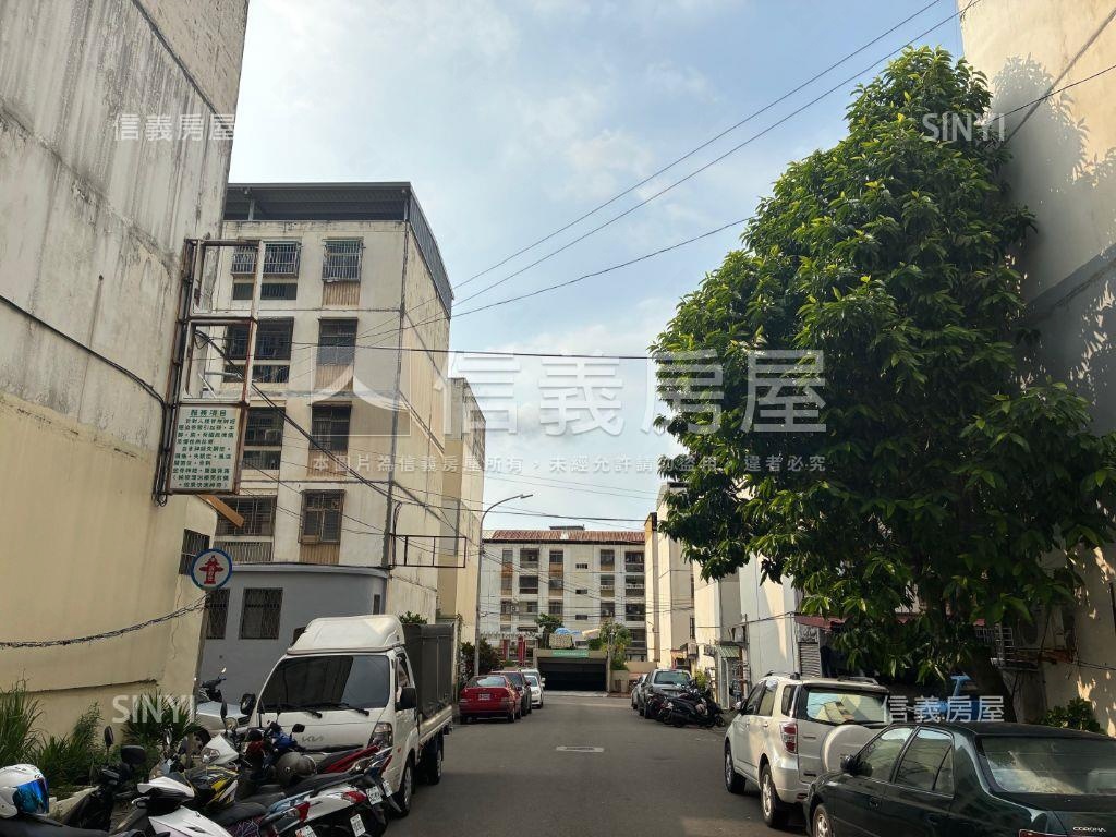 專任孟竹國宅臨路三樓房屋室內格局與周邊環境