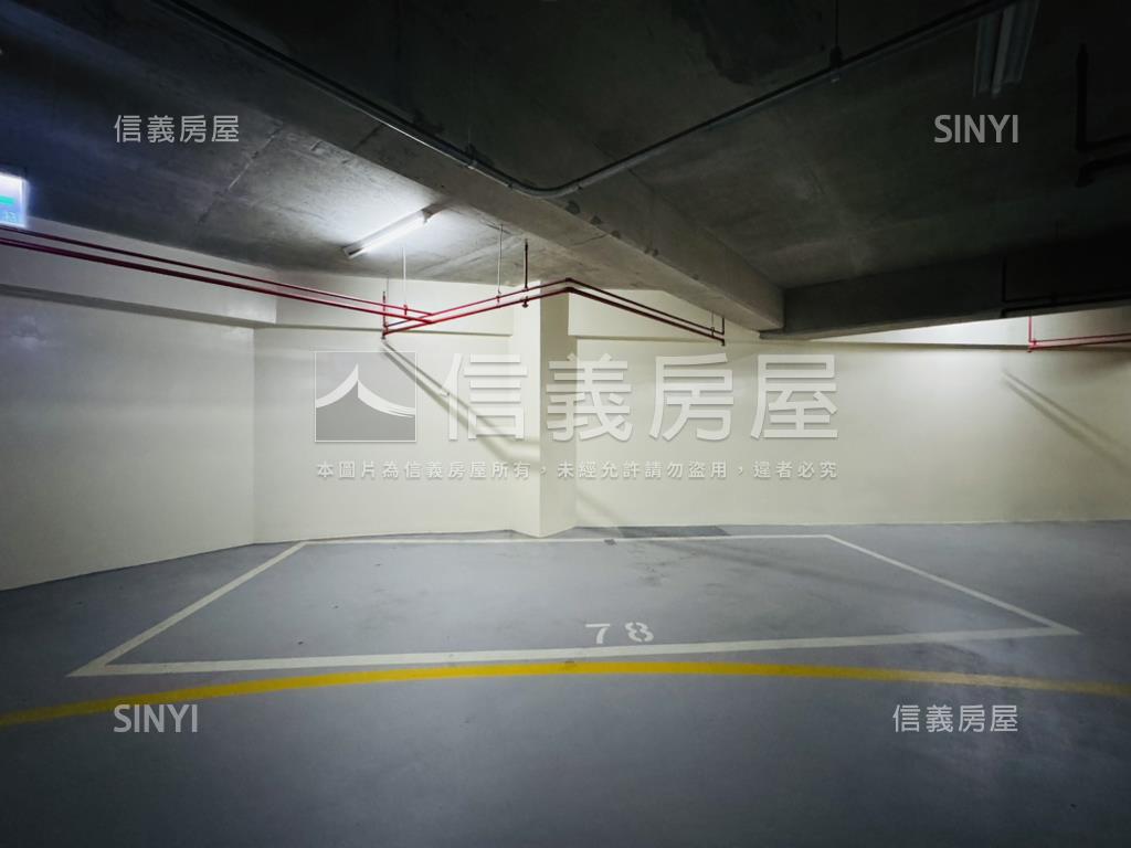 春福ＶＯＨＡ臨路金店面房屋室內格局與周邊環境