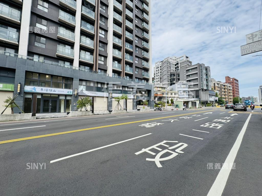 春福ＶＯＨＡ臨路金店面房屋室內格局與周邊環境