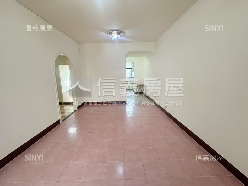 正隆方正大空間美寓房屋室內格局與周邊環境