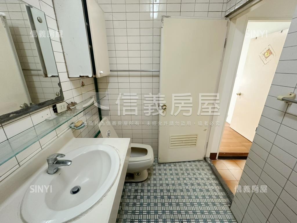 正隆方正大空間美寓房屋室內格局與周邊環境