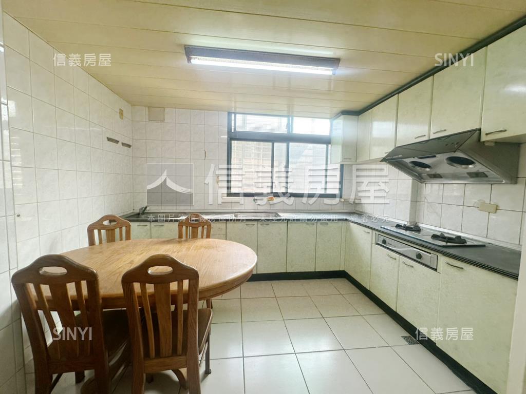 正隆方正大空間美寓房屋室內格局與周邊環境