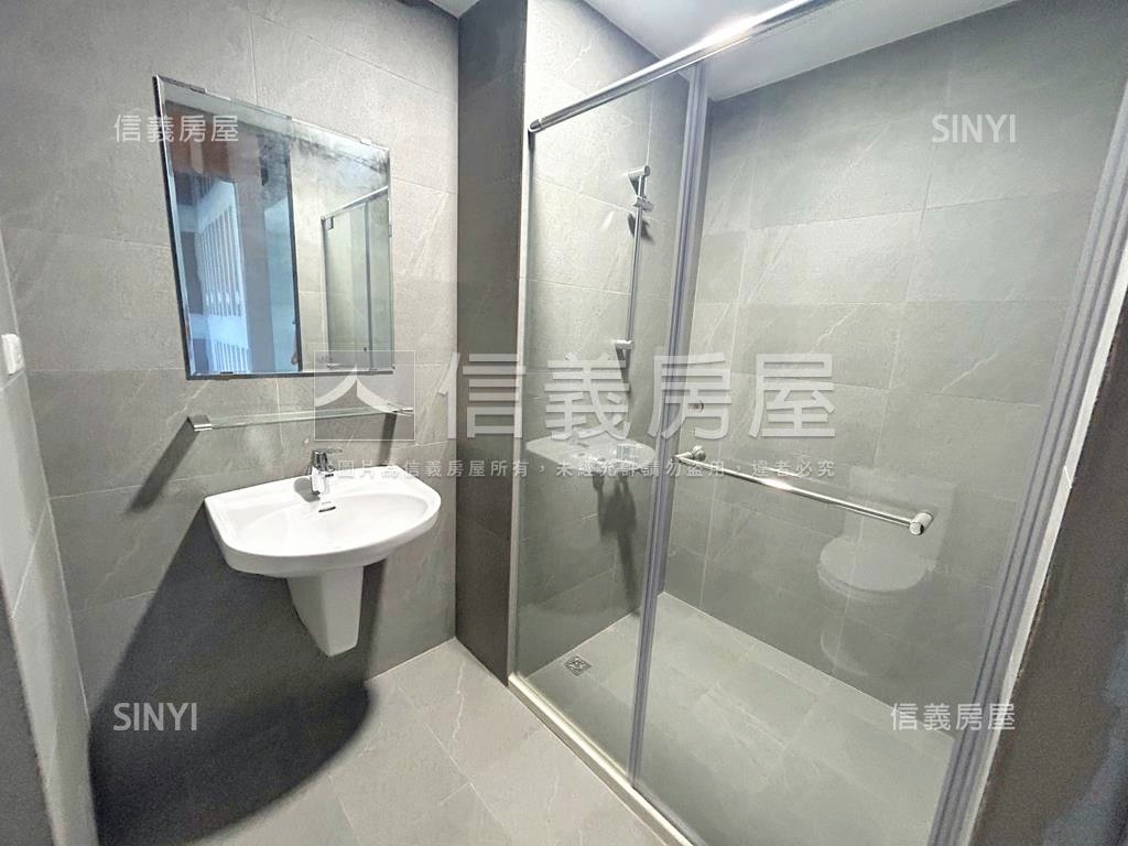 昭揚天際景觀Ｂ棟６樓房屋室內格局與周邊環境