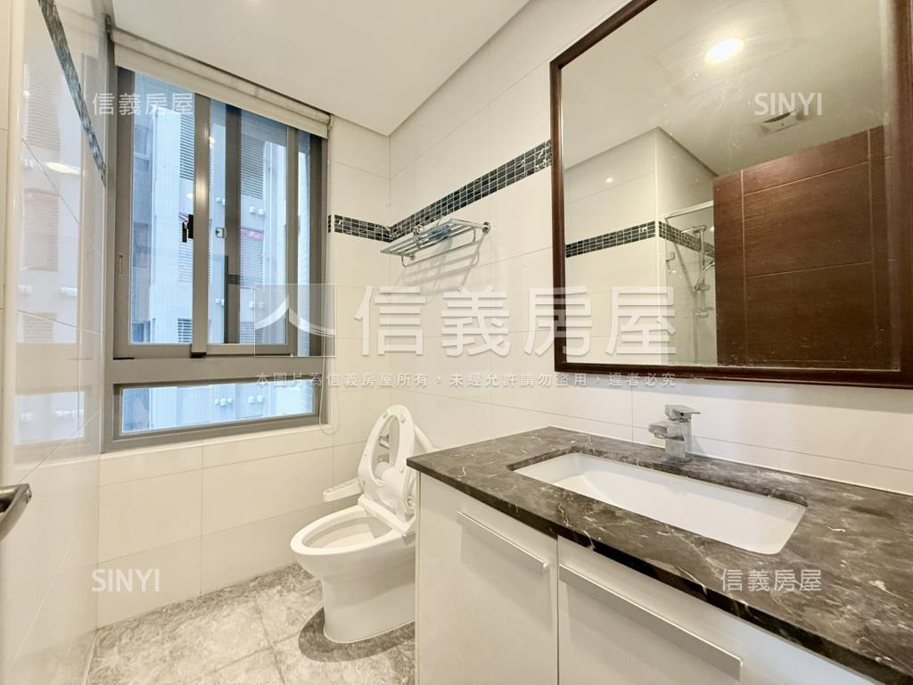 中港陽明高樓三房平車房屋室內格局與周邊環境