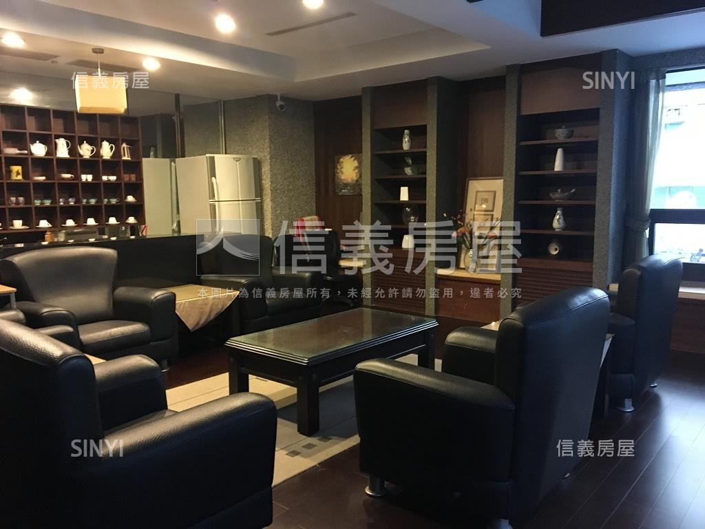 順天中港菁英僅此一戶！房屋室內格局與周邊環境
