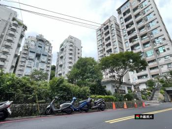 碧嵐大地樓中樓