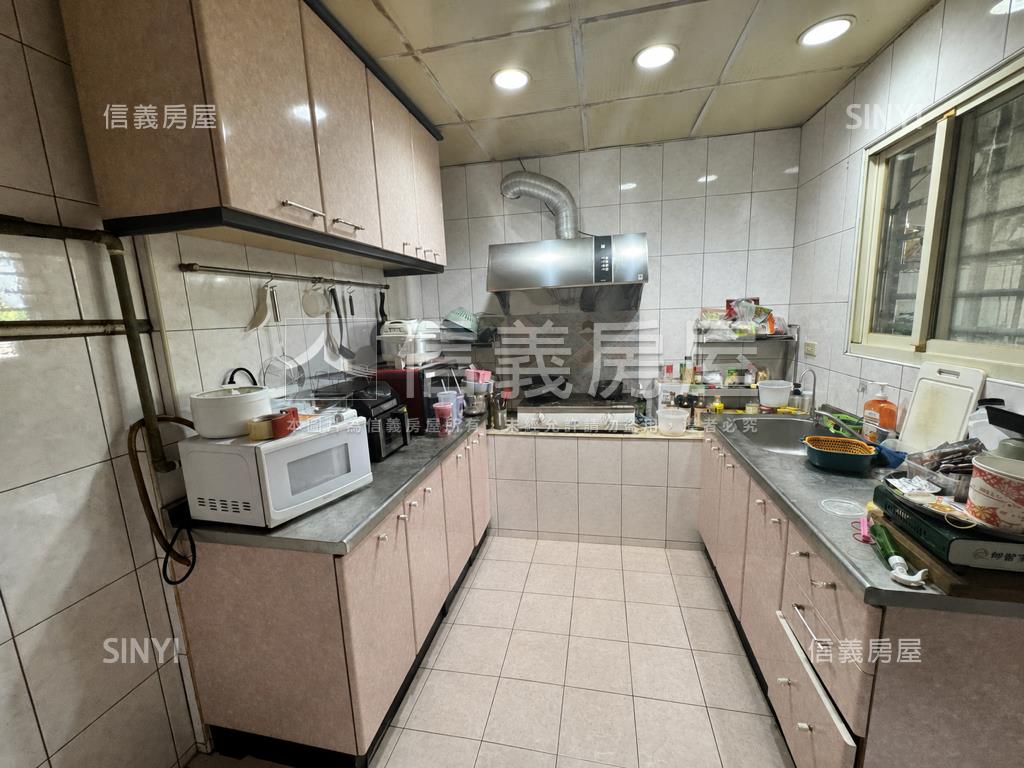 永和路黃金三樓房屋室內格局與周邊環境