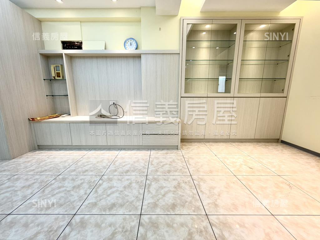 工專路低總價電梯三房房屋室內格局與周邊環境