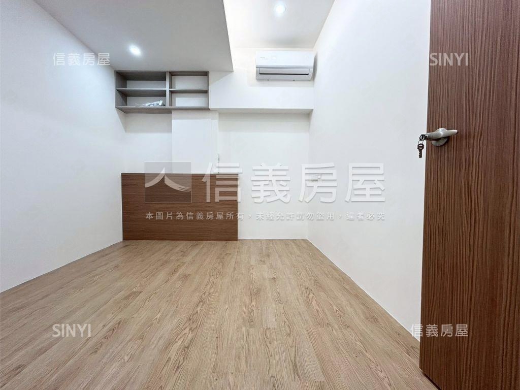 近未來捷運˙美裝大空間房屋室內格局與周邊環境