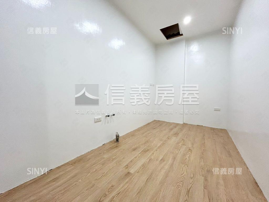 近未來捷運˙美裝大空間房屋室內格局與周邊環境