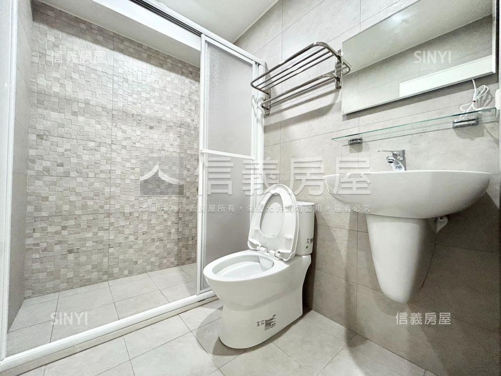 近未來捷運˙美裝大空間房屋室內格局與周邊環境