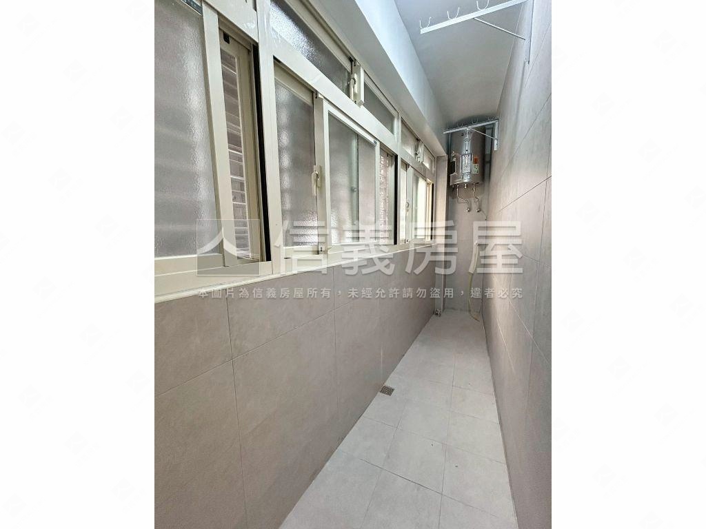 近未來捷運˙美裝大空間房屋室內格局與周邊環境