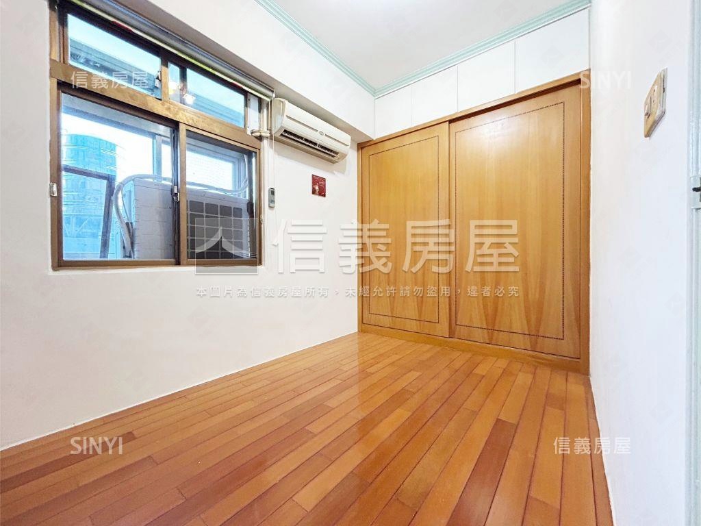 奇岩經典兩房電梯房屋室內格局與周邊環境