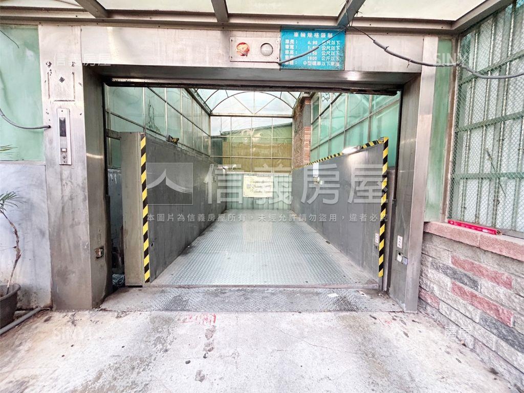 奇岩經典兩房電梯房屋室內格局與周邊環境