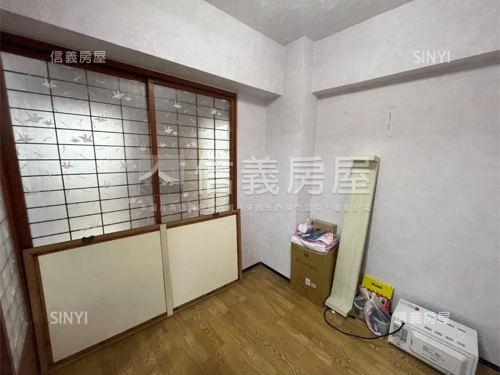 暖暖２＋１華廈房屋室內格局與周邊環境