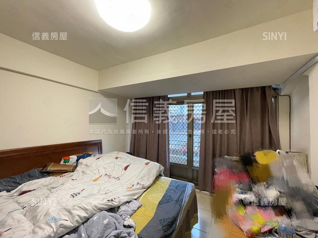 近新平國小✦裝潢美透天房屋室內格局與周邊環境