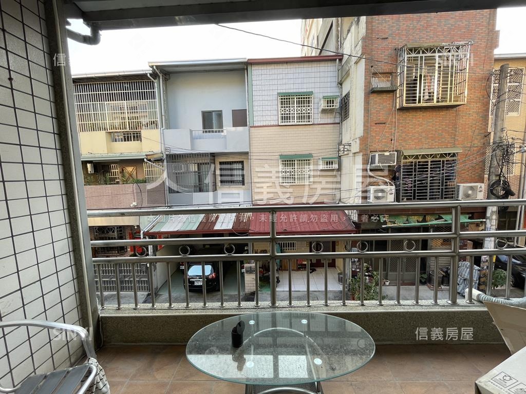近新平國小✦裝潢美透天房屋室內格局與周邊環境