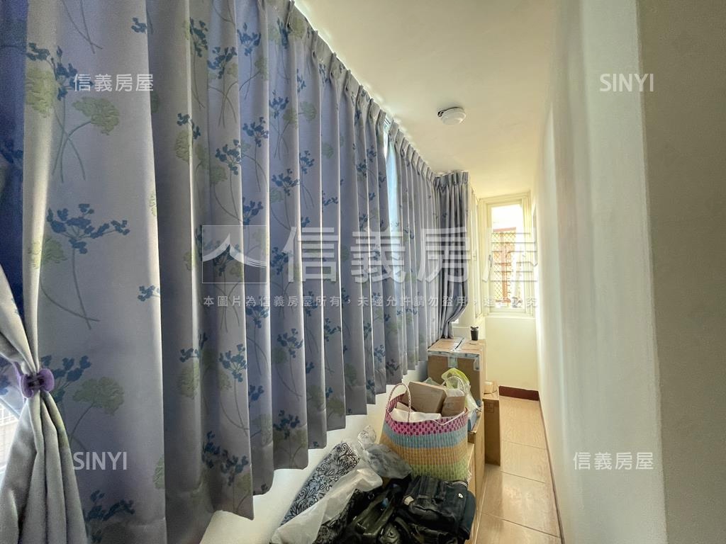 近新平國小✦裝潢美透天房屋室內格局與周邊環境