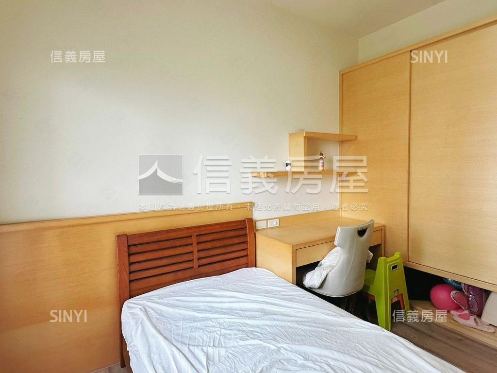 近捷運太子鎮衛浴開窗兩房房屋室內格局與周邊環境