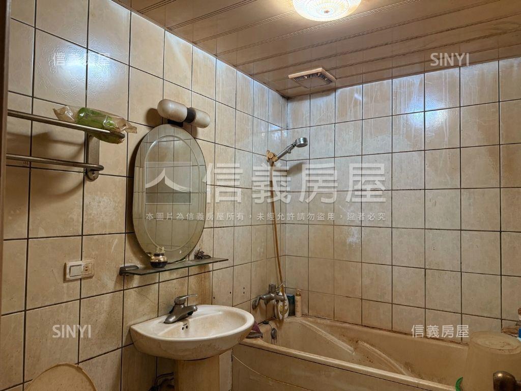 中山欣欣★靜巷美宅房屋室內格局與周邊環境