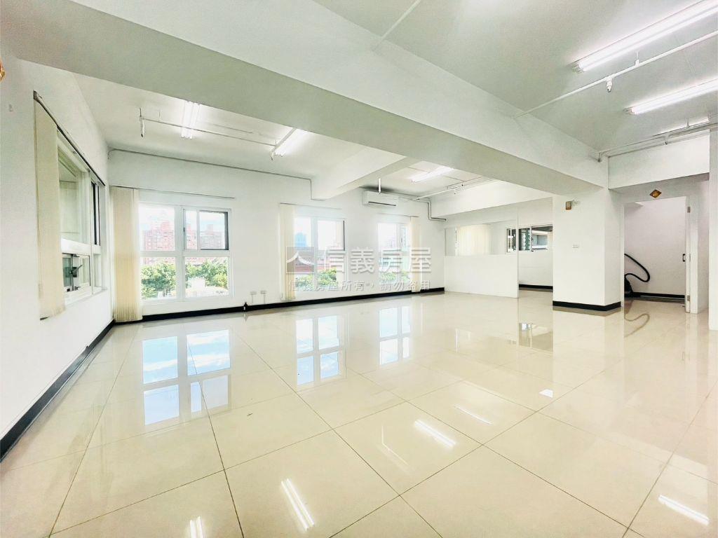 上居銀座●辦公室帶車位房屋室內格局與周邊環境