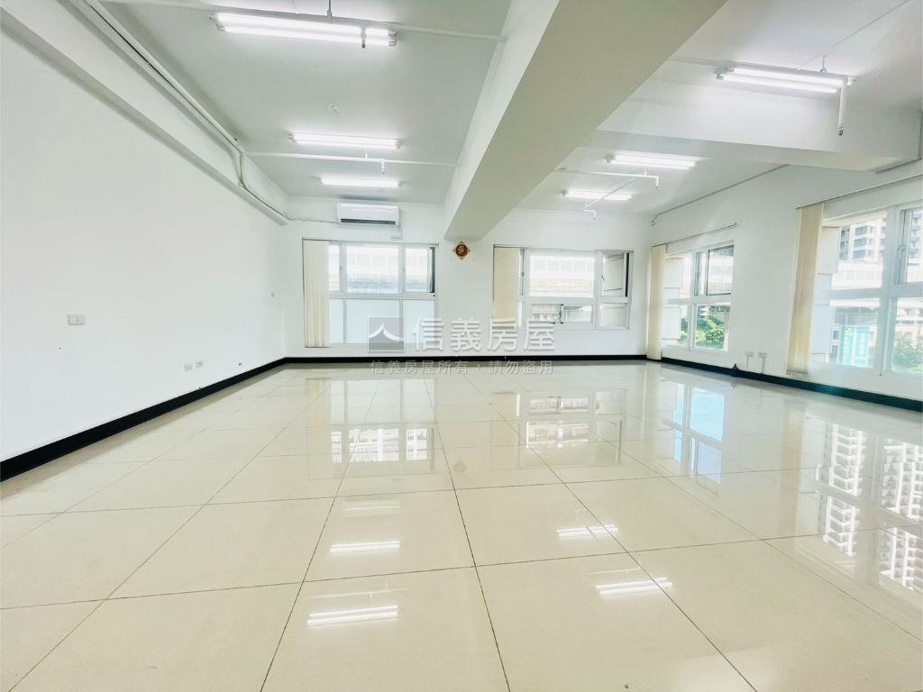 上居銀座●辦公室帶車位房屋室內格局與周邊環境