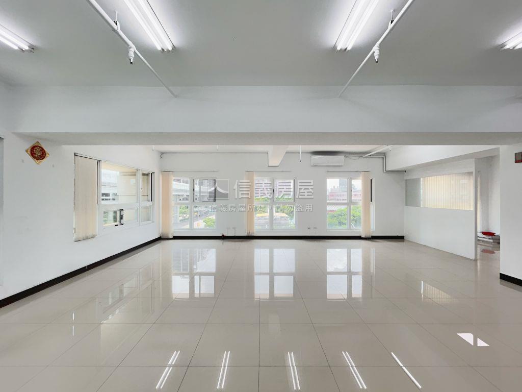 上居銀座●辦公室帶車位房屋室內格局與周邊環境
