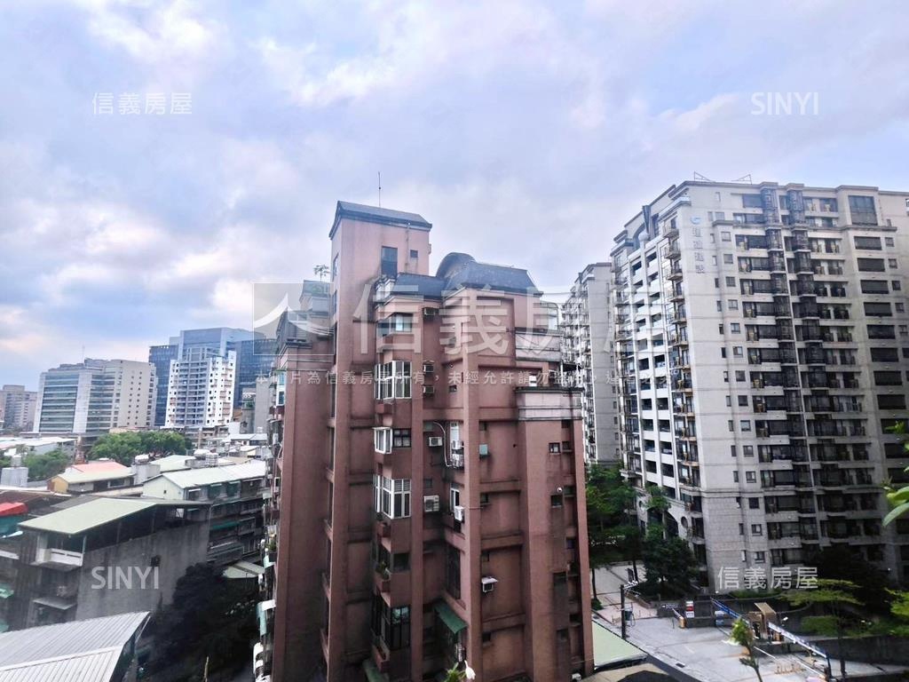 稀有主推互助附車位房屋室內格局與周邊環境