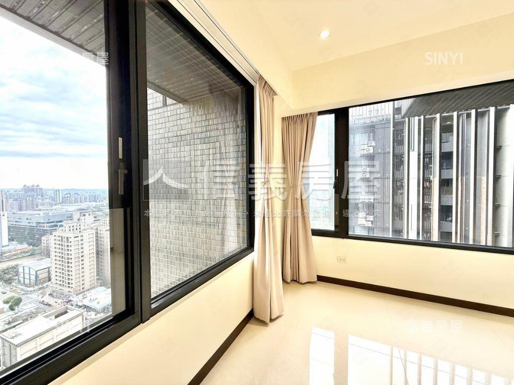 國賓稀有景觀四房雙車位房屋室內格局與周邊環境