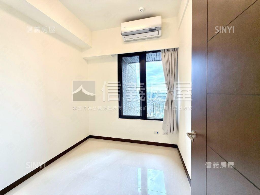 國賓稀有景觀四房雙車位房屋室內格局與周邊環境