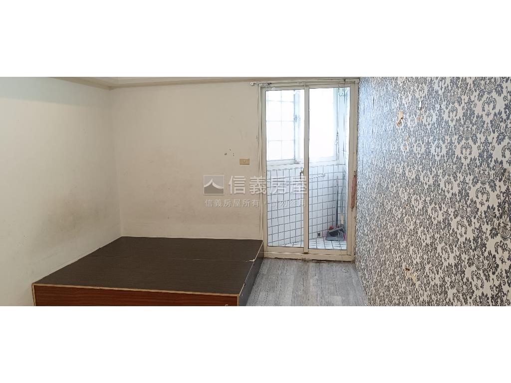 中山國小站首都邊間美居房屋室內格局與周邊環境