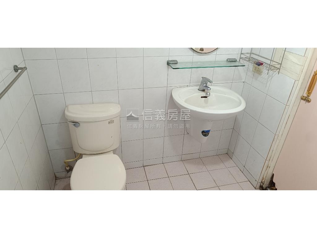 中山國小站首都邊間美居房屋室內格局與周邊環境