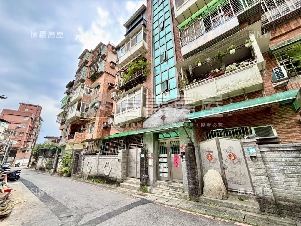 深坑綠意兩房房屋室內格局與周邊環境